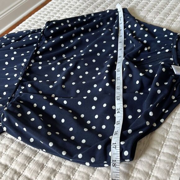 London Times Jumpsuit Womens Size 4‎ Cropped Navy White Polka Dot Halter - Picture 6 of 8